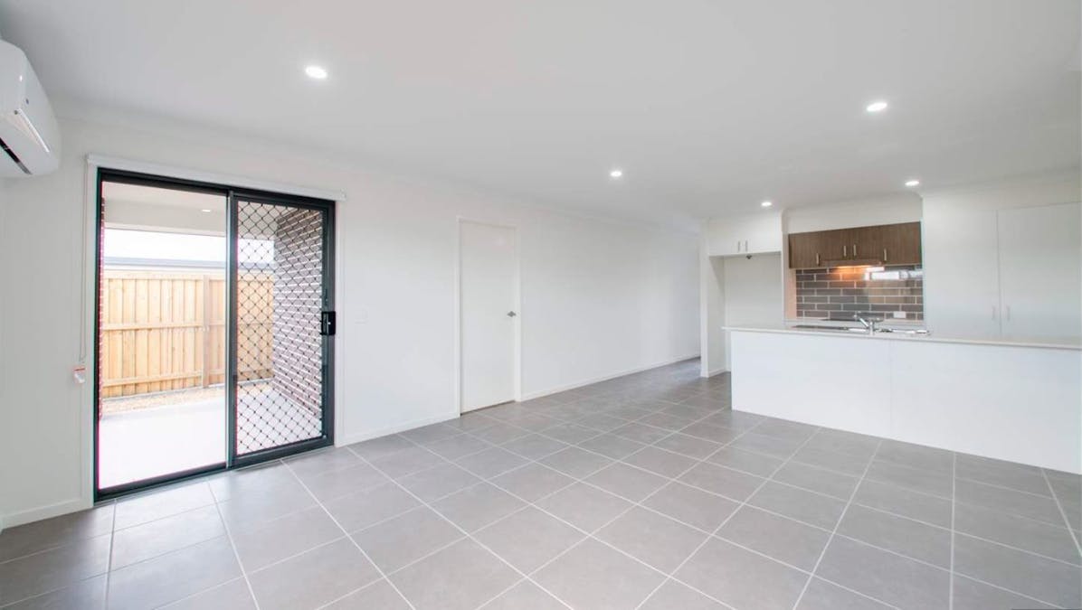 44 Homevale Drive, South Ripley, QLD, 4306 - Image 5
