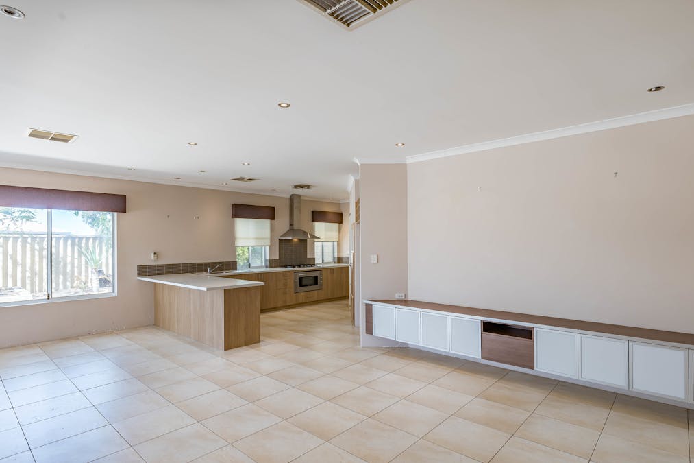 53 Millbridge Boulevard, Millbridge, WA, 6232 - Image 5