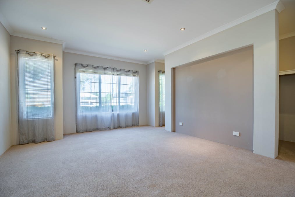 53 Millbridge Boulevard, Millbridge, WA, 6232 - Image 10