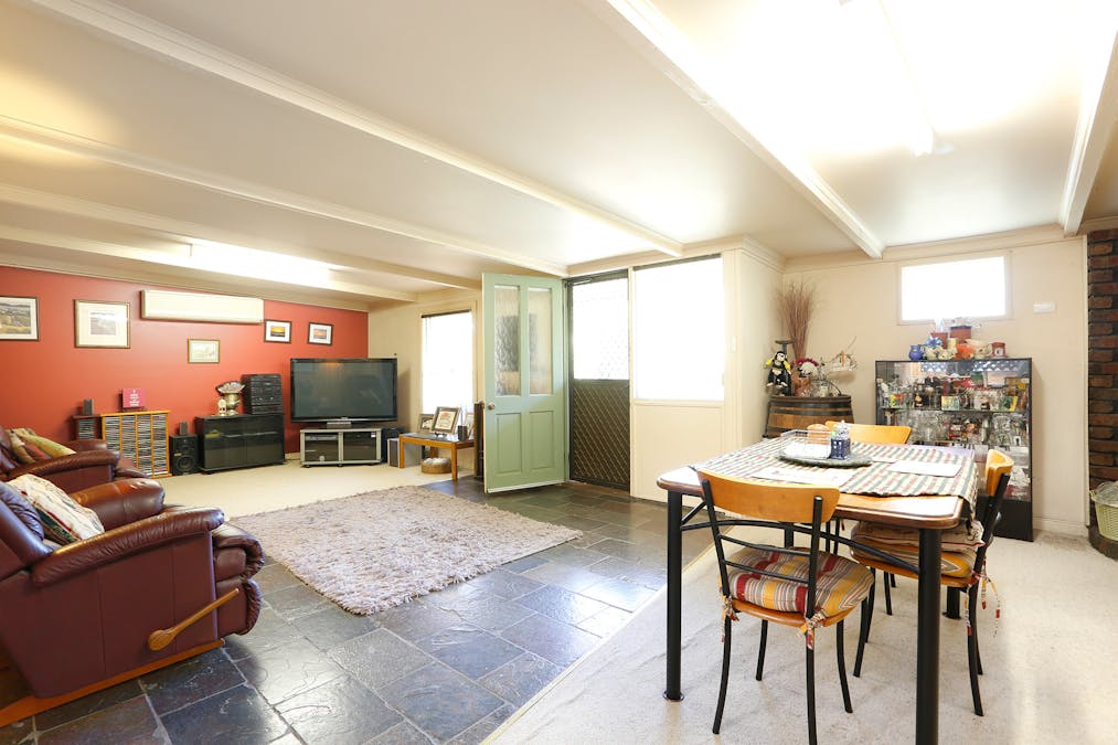 52 FARRELL FLAT Road, Clare, SA, 5453 - Image 10