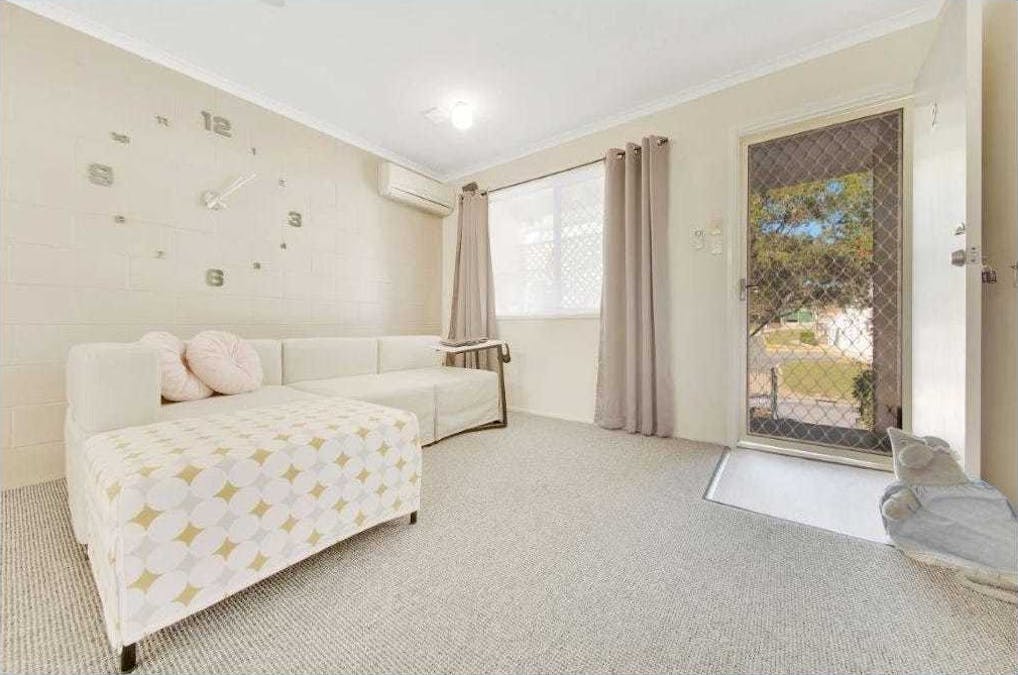 2/9 McCann Street, South Gladstone, QLD, 4680 - Image 2