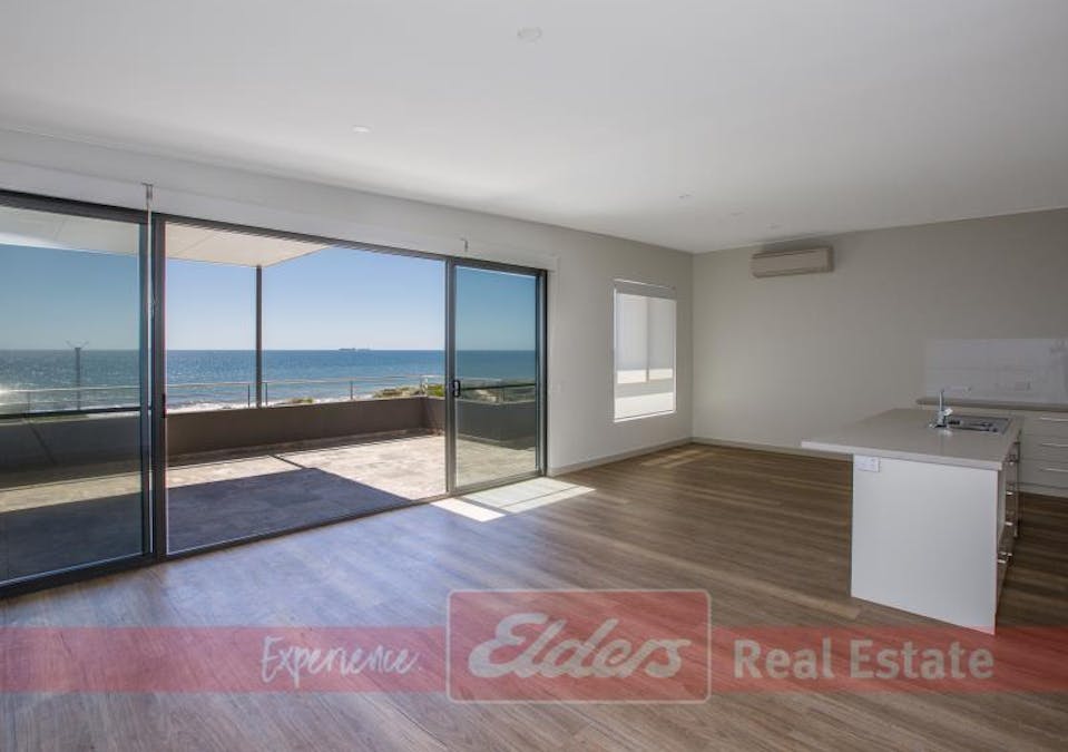 1/109 Ocean Drive, Bunbury, WA, 6230 - Image 1