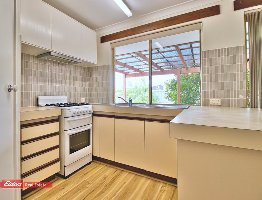 16 Lakemba Way, Waikiki, WA, 6169 - Image 9