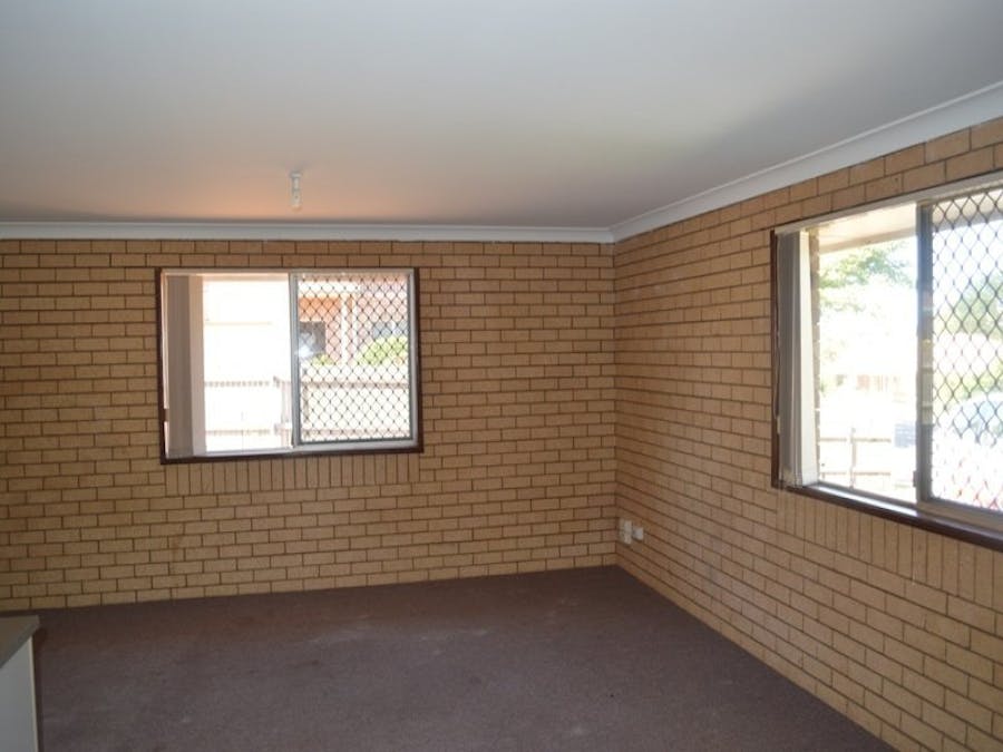 1/353 West Street, Kearneys Spring, QLD, 4350 - Image 3