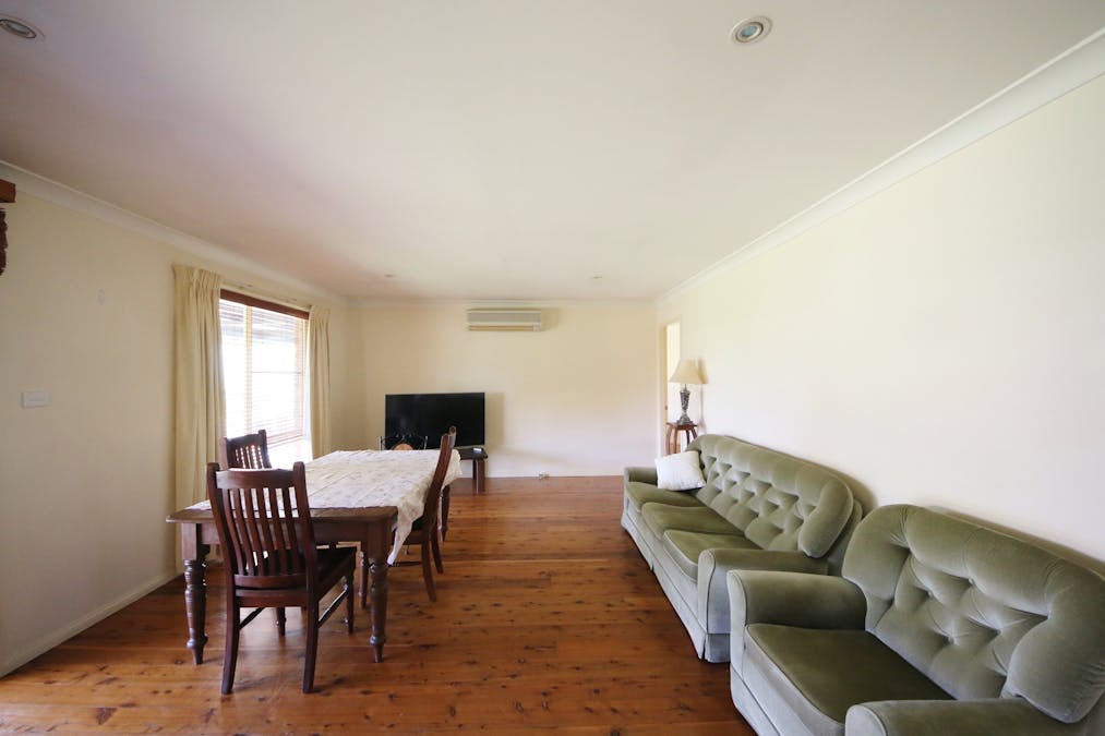 11 Grevillea Close, Dubbo, NSW, 2830 - Image 4