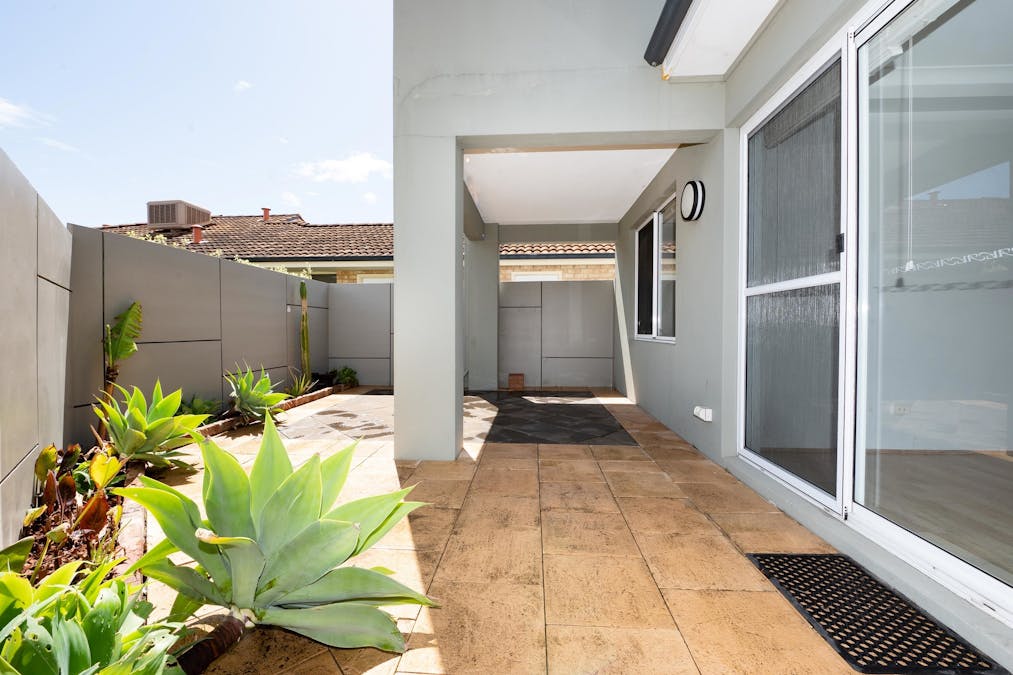 2/6 Kendle Close, Pelican Point, WA, 6230 - Image 16