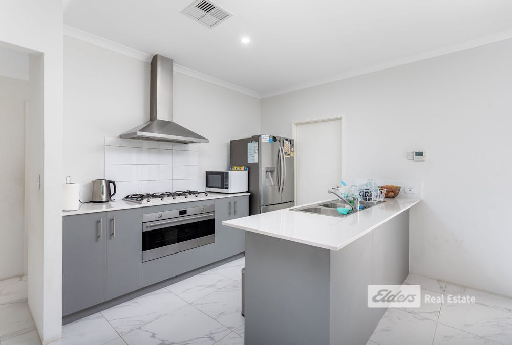 25 Crake View, Australind, WA, 6233 - Image 3