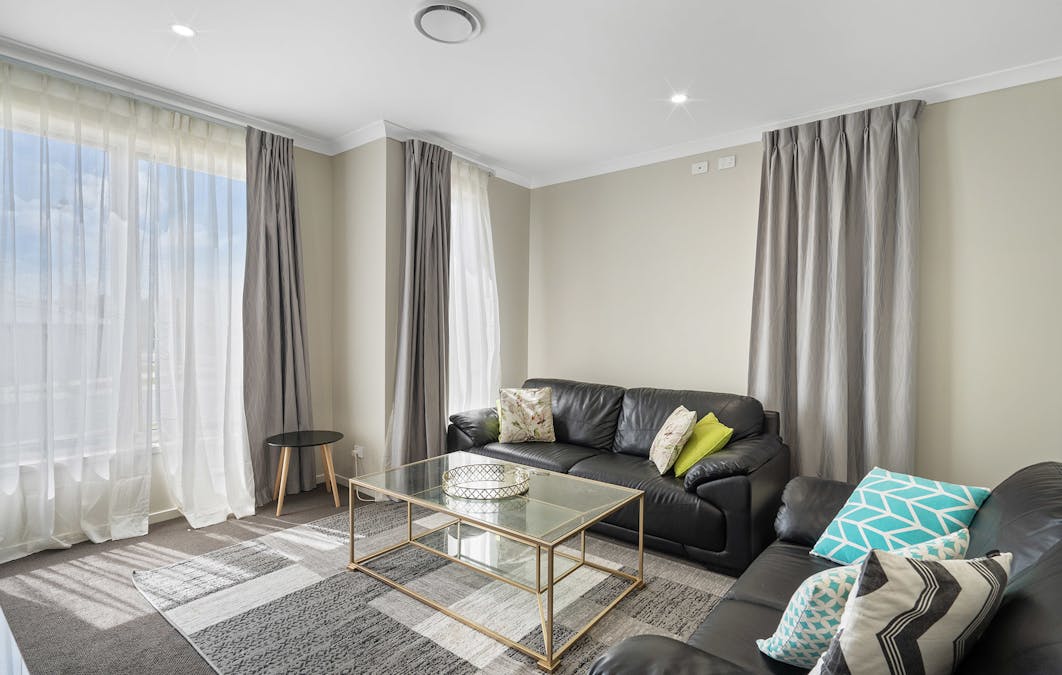24 Minerva Street, South Ripley, QLD, 4306 - Image 8