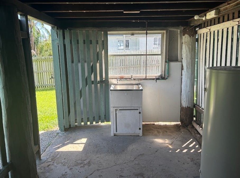 45 Sutton Street, Barney Point, QLD, 4680 - Image 12