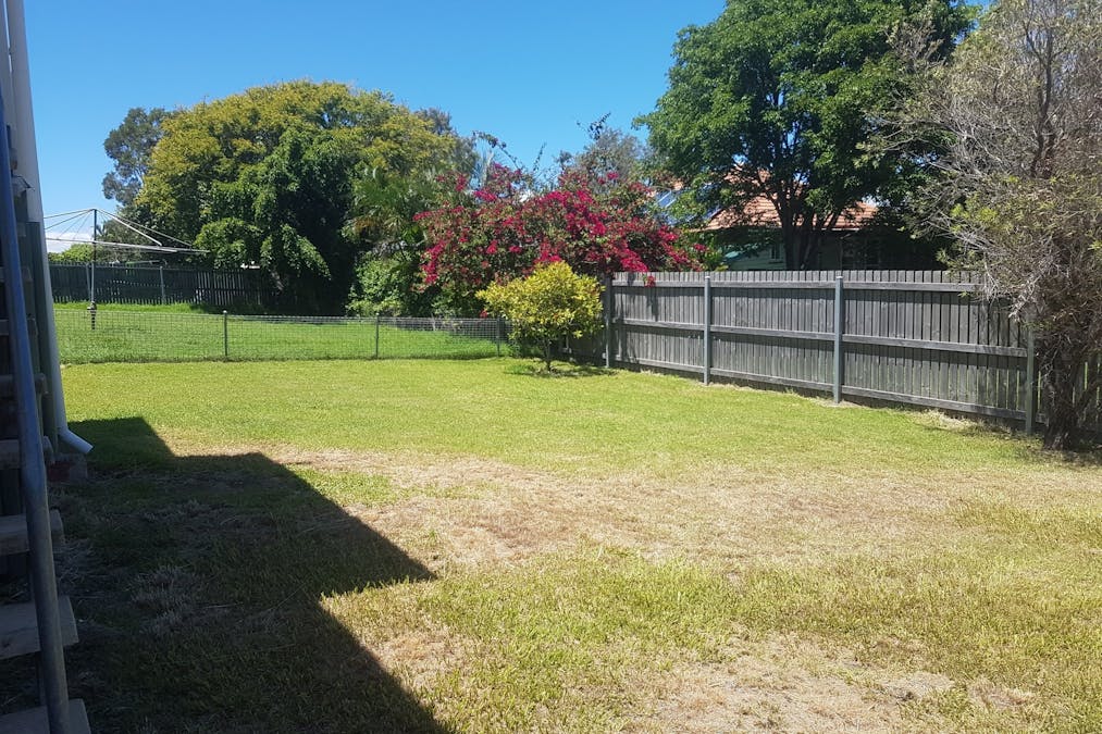 45 Sutton Street, Barney Point, QLD, 4680 - Image 15