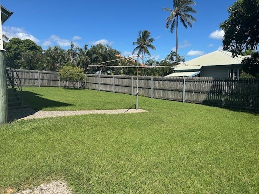 45 Sutton Street, Barney Point, QLD, 4680 - Image 18