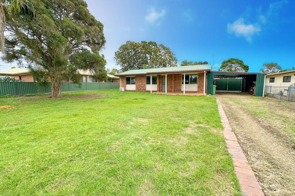 33 Bell Street, Walloon, QLD, 4306 - Image 14
