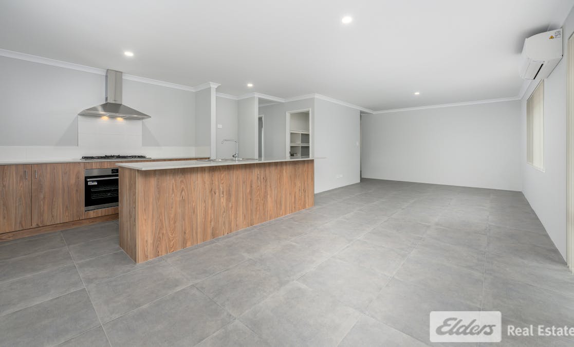 21 Brassica Street, Wellard, WA, 6170 - Image 7