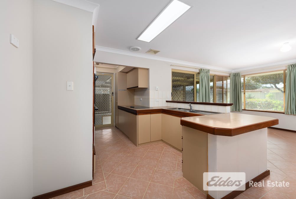 3 Spyglass Court, Safety Bay, WA, 6169 - Image 8