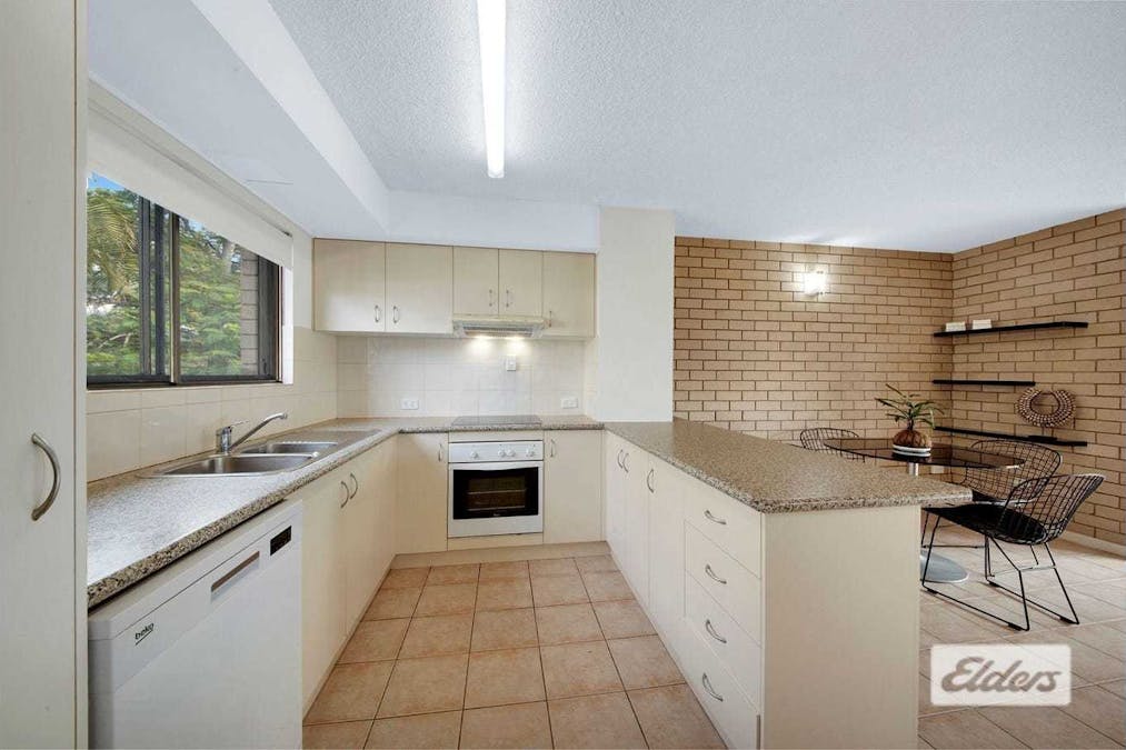 5/5 Sutton Street, Barney Point, QLD, 4680 - Image 5
