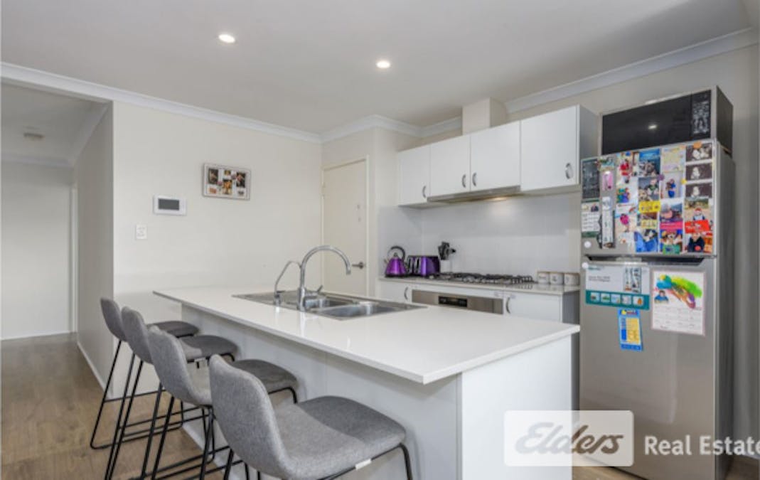 78 Bottlenose Circuit, Waikiki, WA, 6169 - Image 11