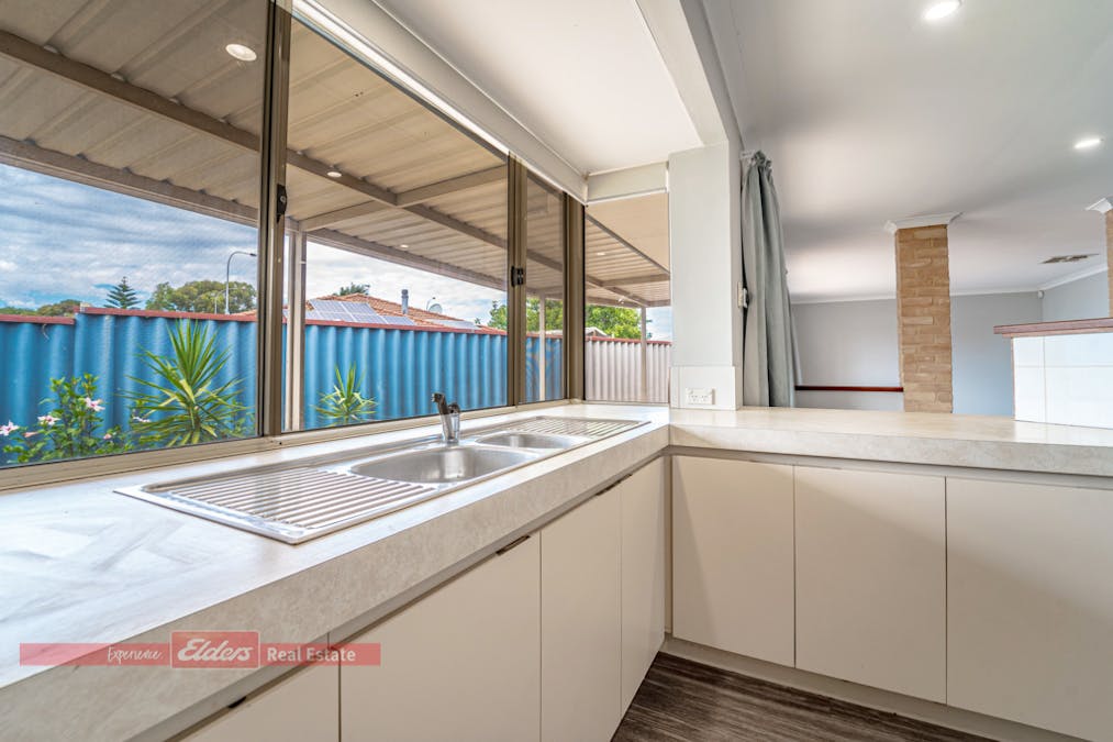 24 Manila Place, Warnbro, WA, 6169 - Image 13