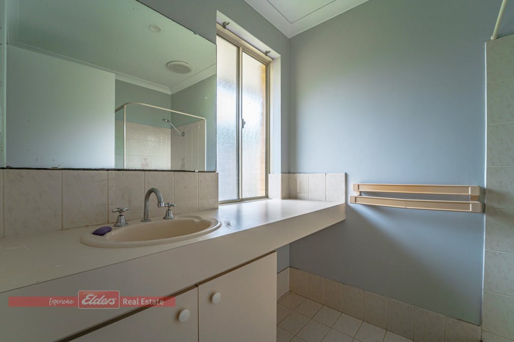 24 Manila Place, Warnbro, WA, 6169 - Image 23