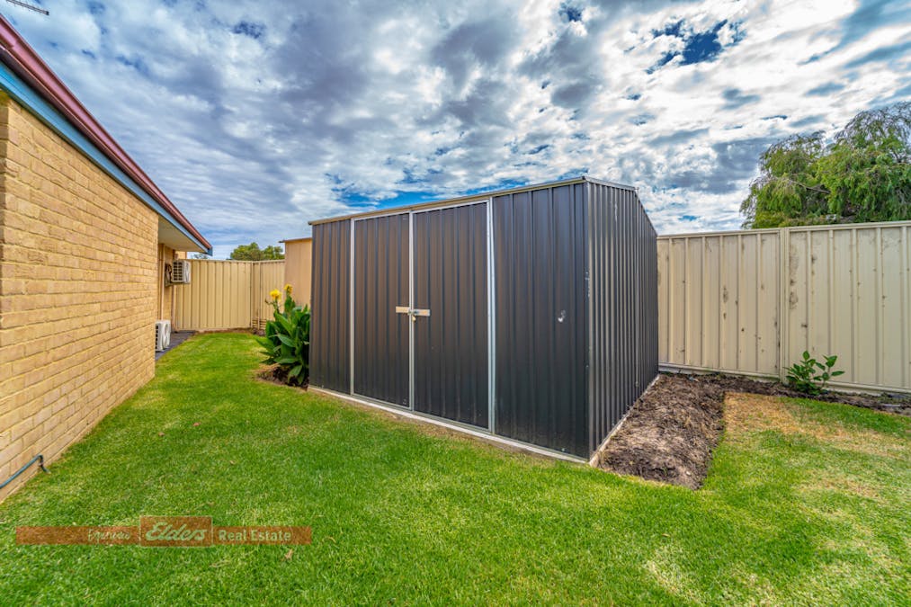 24 Manila Place, Warnbro, WA, 6169 - Image 31