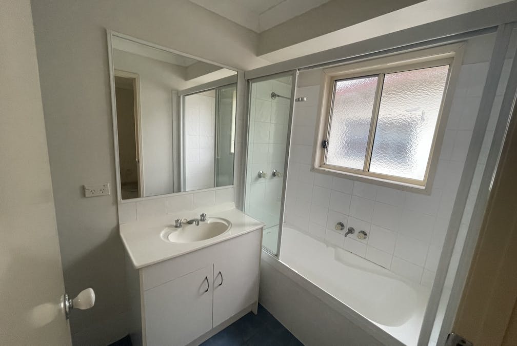 40 Briggs Road, Raceview, QLD, 4305 - Image 10