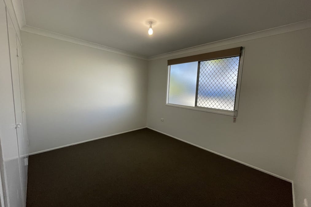 2/13 Arthur Street, Dalby, QLD, 4405 - Image 6