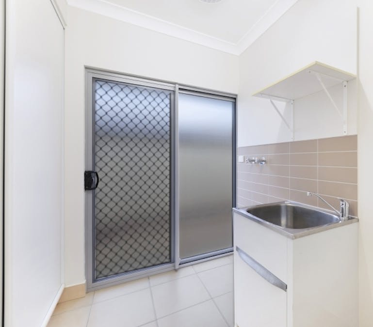 81 Matla Crescent, Lyons, NT, 0810 - Image 15