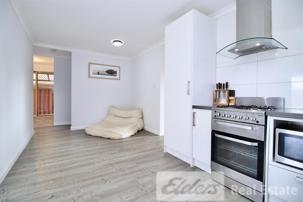 14  Dunham Retreat, Waikiki, WA, 6169 - Image 10