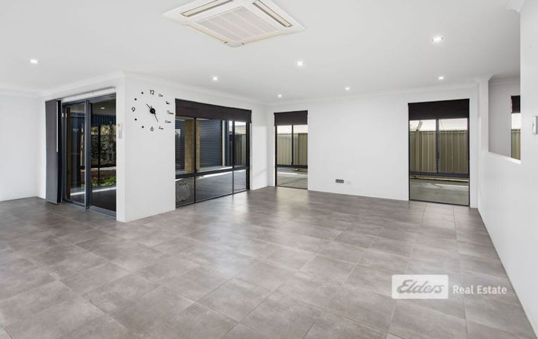 4 Ammolite Way, Australind, WA, 6233 - Image 4