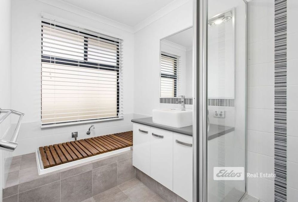 4 Ammolite Way, Australind, WA, 6233 - Image 8