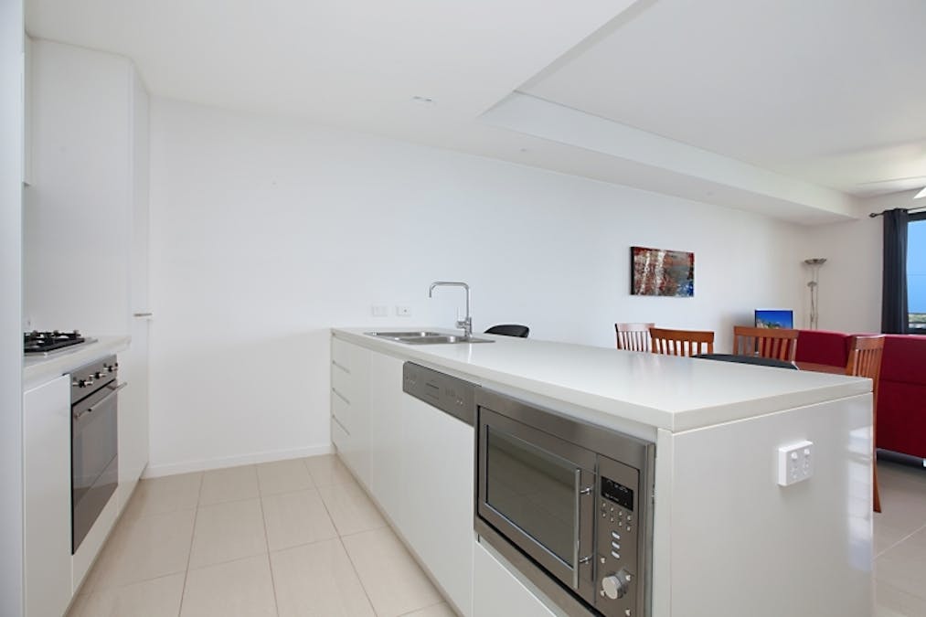 6102/7 Anchorage Court, Darwin City, NT, 0800 - Image 2