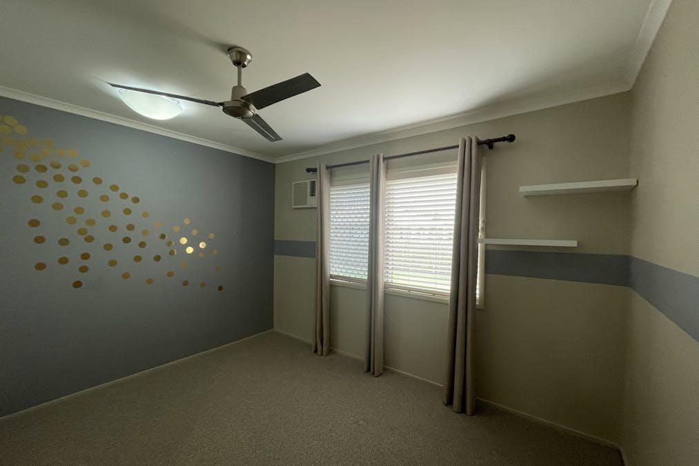 14 Sandpiper Avenue, New Auckland, QLD, 4680 - Image 5