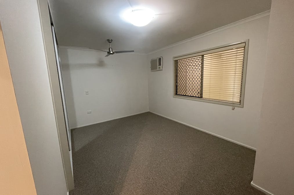 14 Sandpiper Avenue, New Auckland, QLD, 4680 - Image 7