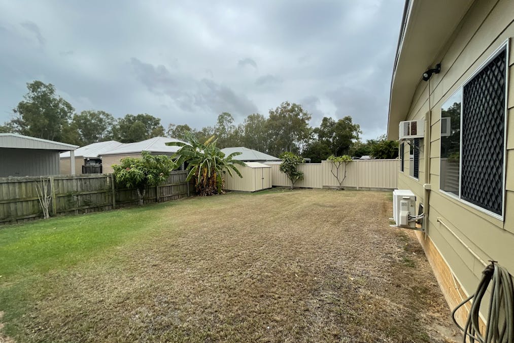 14 Sandpiper Avenue, New Auckland, QLD, 4680 - Image 13