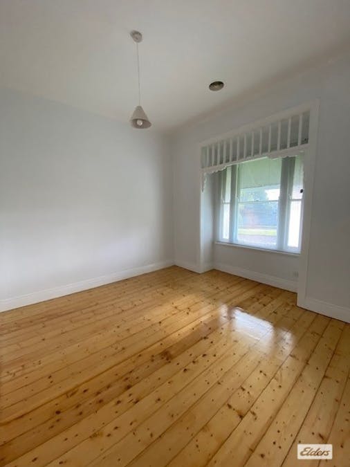 4 Francis Street, Hamilton, VIC, 3300 - Image 6