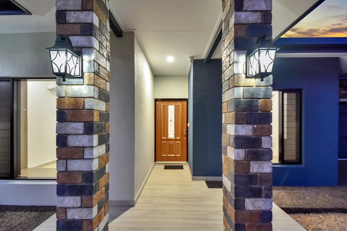 13 Letts Crescent — photo 13 of 14