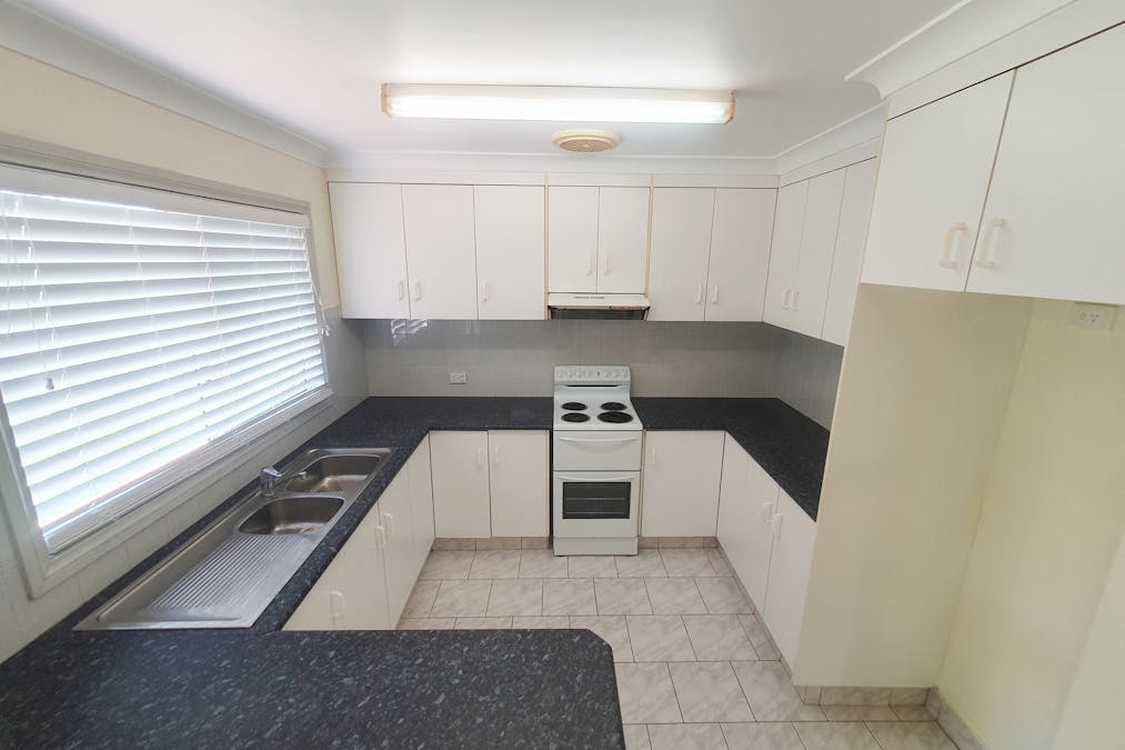 66 Sturt Circle, Dubbo, NSW, 2830 - Image 4