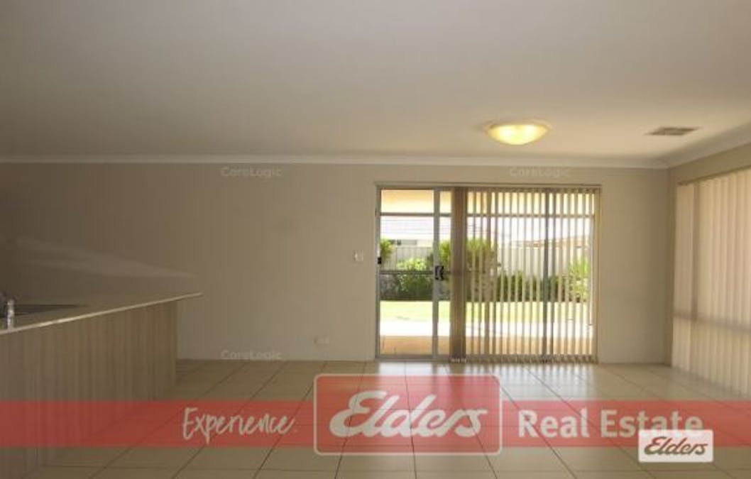 12 Calooli Grove, Golden Bay, WA, 6174 - Image 11