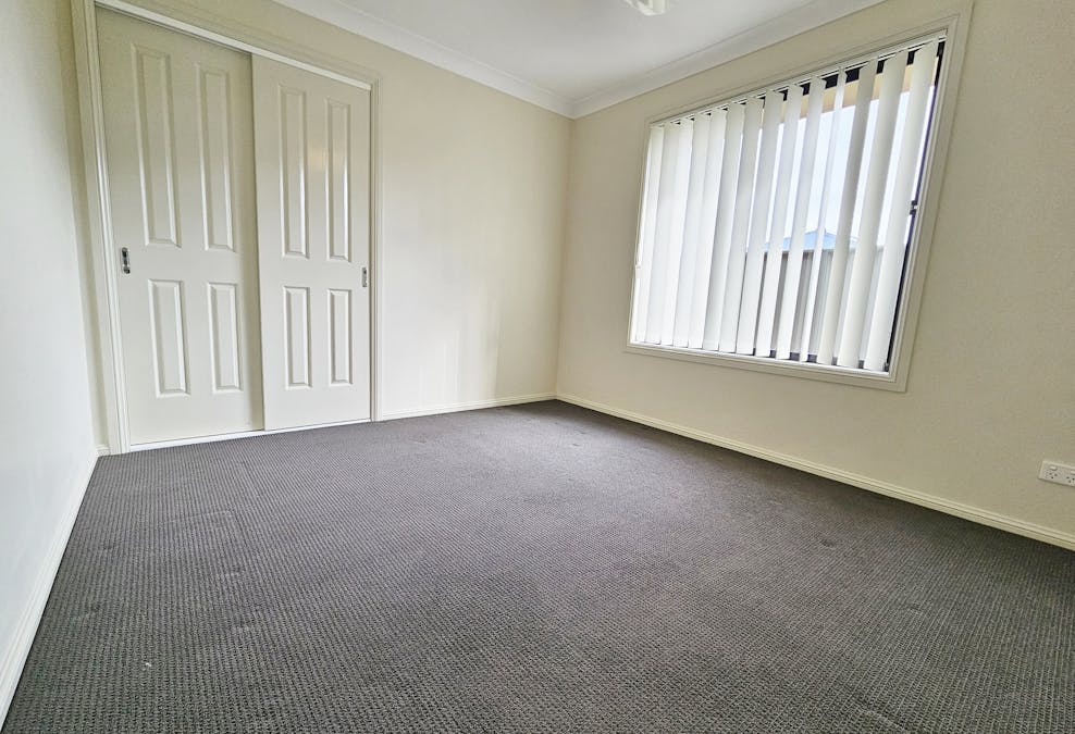 19 Castlereagh Avenue, Dubbo, NSW, 2830 - Image 12