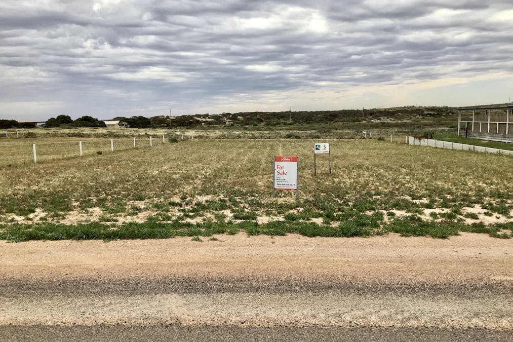 8 Bosanquet Boulevard, Ceduna Waters, SA, 5690 - Image 11