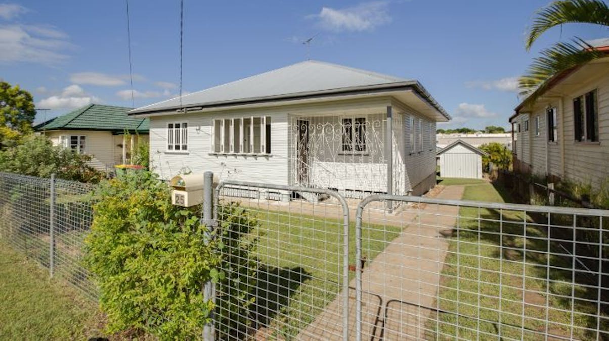 25 Pemberton Street, Booval, QLD, 4304 - Image 14