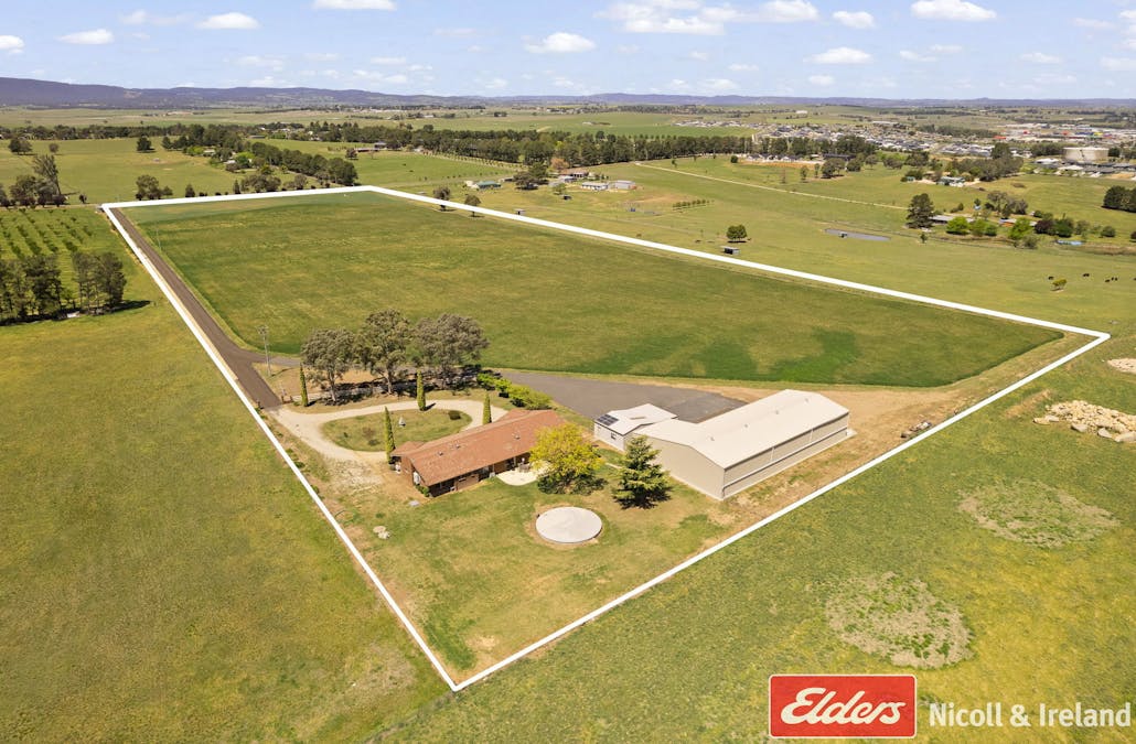 73 Clairvaux Lane, Kelso, NSW, 2795 - Image 1