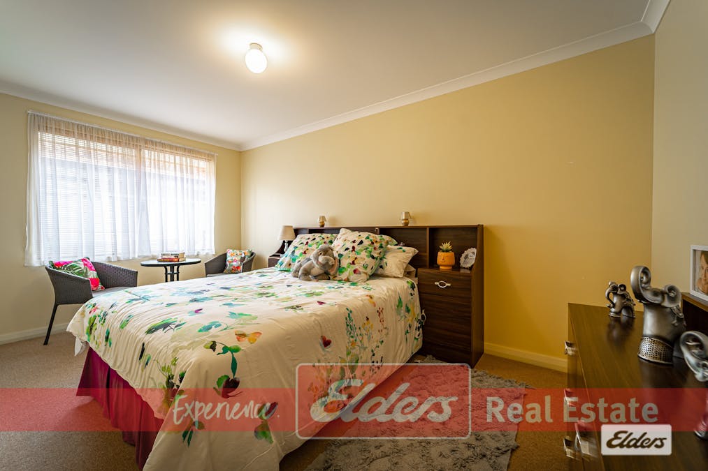 7 Lonsdale Crescent, Waikiki, WA, 6169 - Image 23