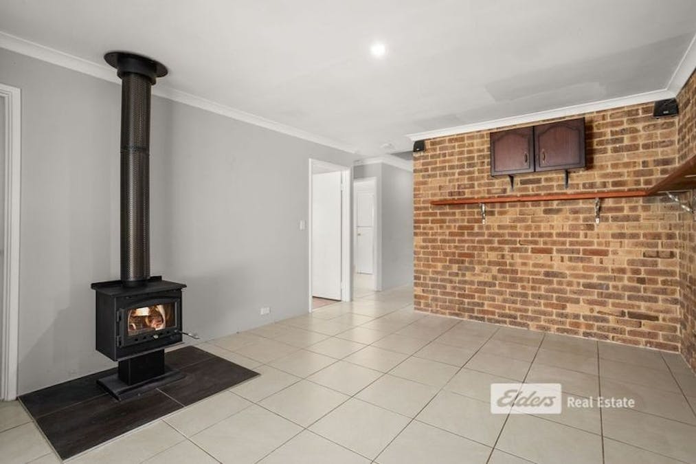 48 Wakefield Crescent, Australind, WA, 6233 - Image 7