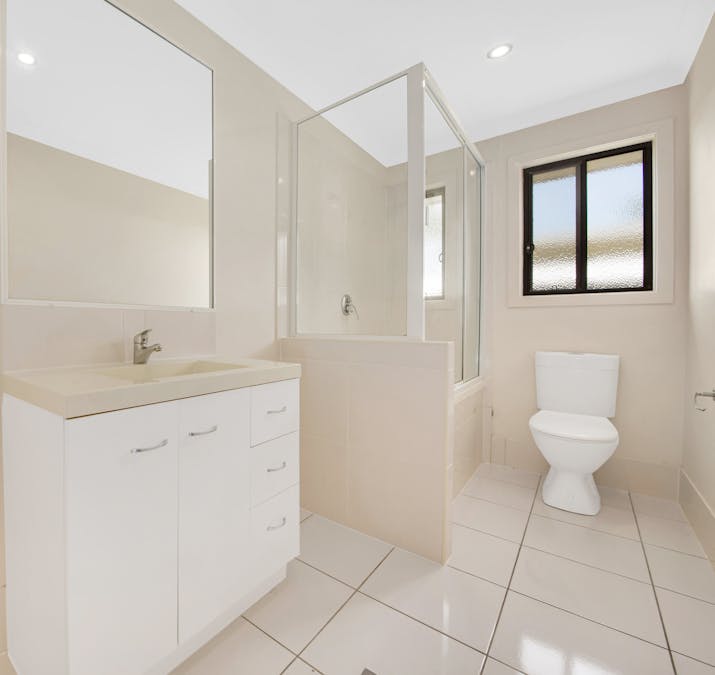 14 Giles Street, Glen Eden, QLD, 4680 - Image 4