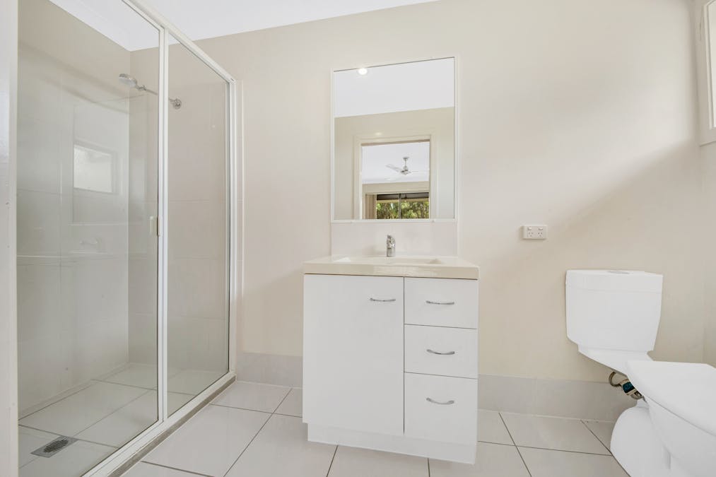 14 Giles Street, Glen Eden, QLD, 4680 - Image 5