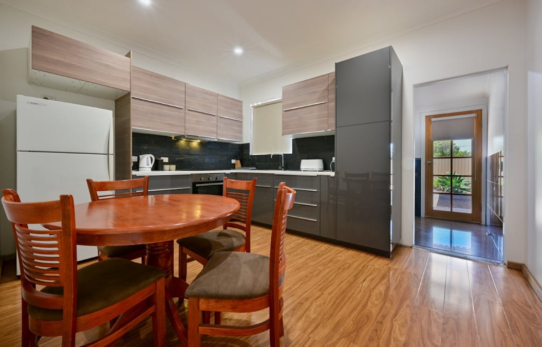 10 Townsend Crescent, Whyalla Norrie, SA, 5608 - Image 8