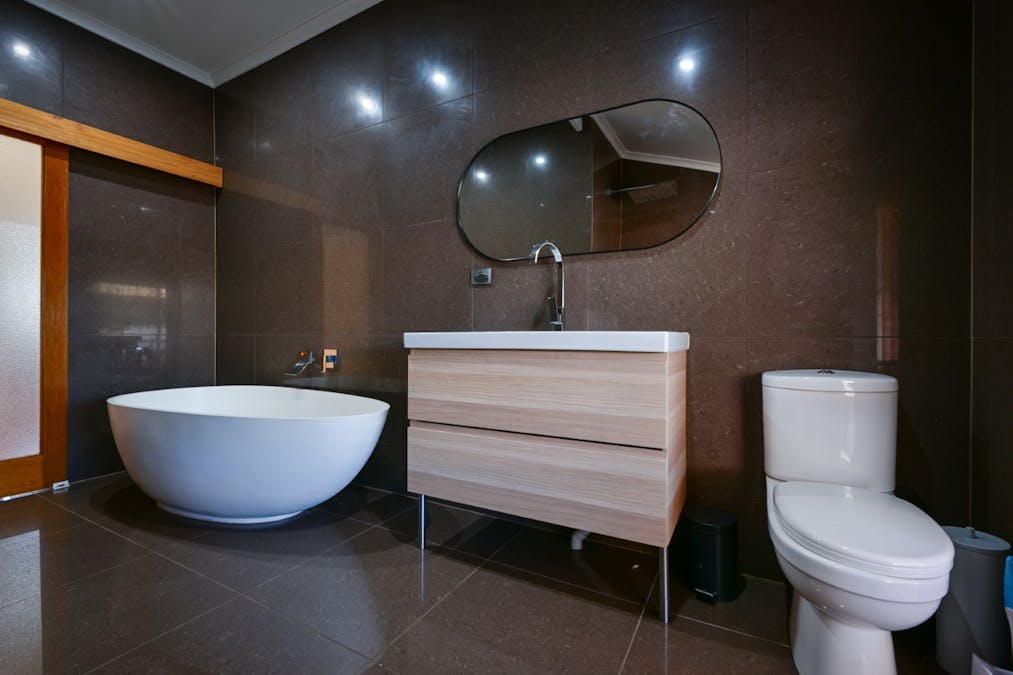 10 Townsend Crescent, Whyalla Norrie, SA, 5608 - Image 15