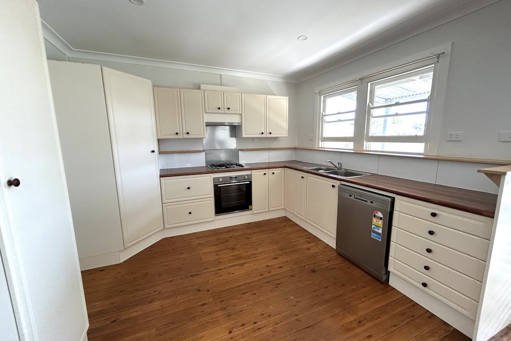 41 Bowler Street, Holbrook, NSW, 2644 - Image 2