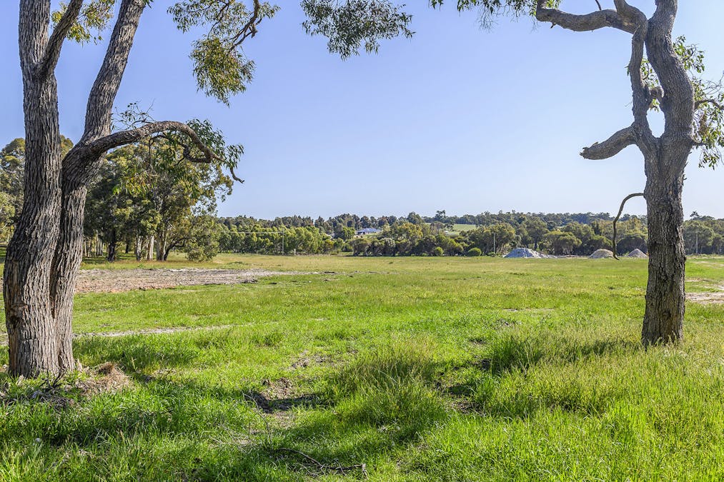 Guernsey Rise, Lower Chittering, WA, 6084 - Image 3