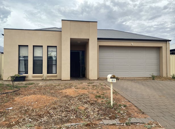 27 Phillips Street, Whyalla Stuart, SA, 5608 - Image 1
